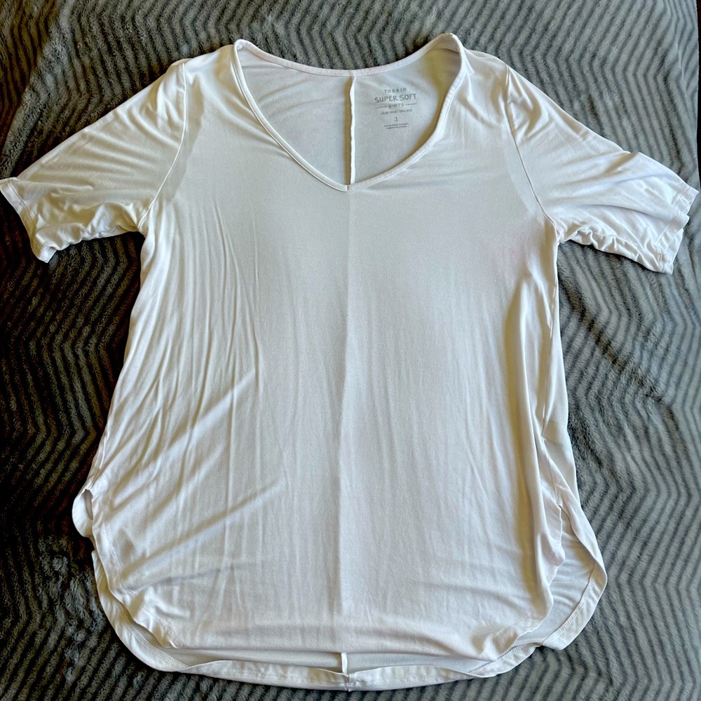 Torrid Super Soft white Tunic